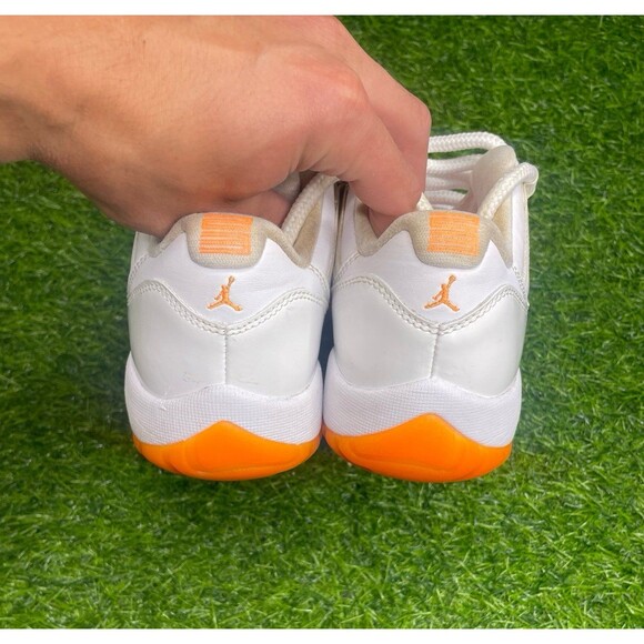 Air Jordan 11 Retro Low Citrus Size Kid's 5Y - Picture 6 of 7